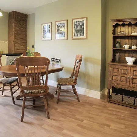 Bram's View ウィットビー